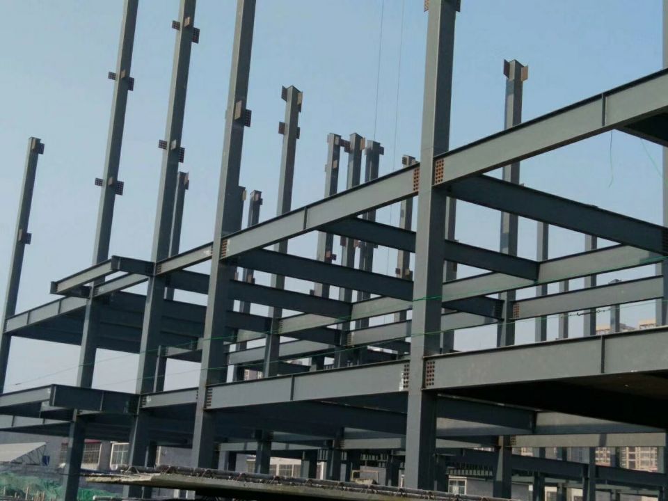 多层教学楼钢结构工程施工公司选三维钢构